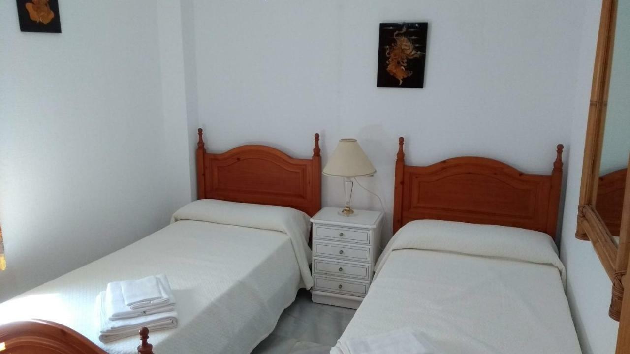 Апартаменты Nerja Solymar Экстерьер фото